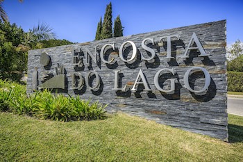 Encosta Do Lago