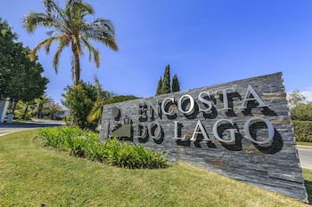 Encosta Do Lago