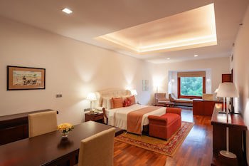 The Leela Ashtamudi, A Raviz Hotel