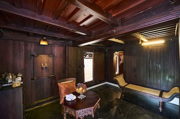 The Leela Ashtamudi, A Raviz Hotel