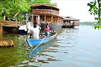 The Leela Ashtamudi, A Raviz Hotel