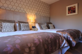 Elagh View Bed & Breakfast