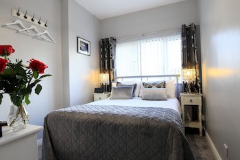 Elagh View Bed & Breakfast