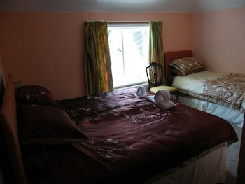 Sir Alfred Munnings Hotel