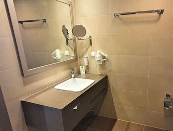 Golden Tulip Kassel Hotel Reiss galeri fotoğrafı