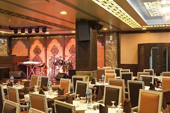 Elite Crystal Hotel