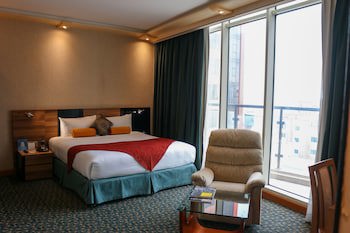 Elite Crystal Hotel