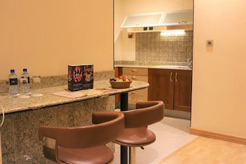 Elite Crystal Hotel