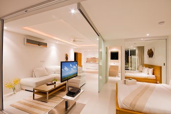 Code Samui Hotel