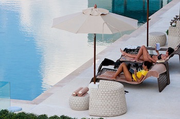 Code Samui Hotel