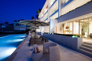 Code Samui Hotel
