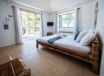 Elysia Beach Resort