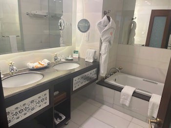 Dushanbe Serena Hotel