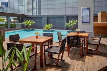F1 Hotel Manila