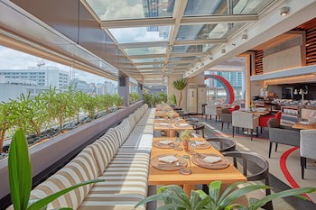 F1 Hotel Manila