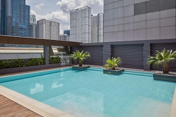 F1 Hotel Manila