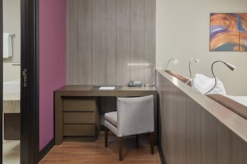 F1 Hotel Manila