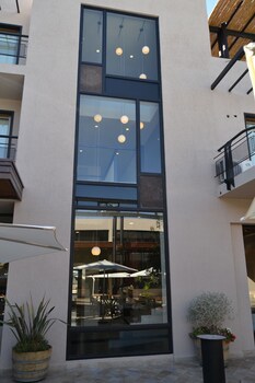 Plaza Paradiso Petit Hotel