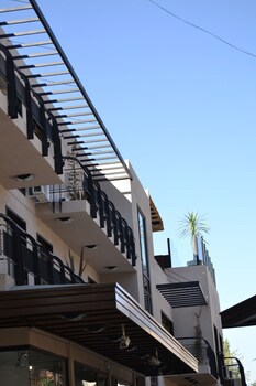 Plaza Paradiso Petit Hotel