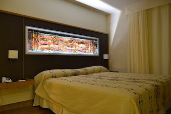 Plaza Paradiso Petit Hotel