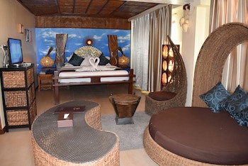 Golden Phoenix Hotel Boracay