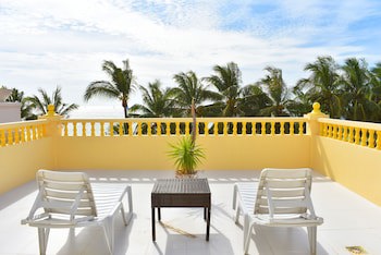 Golden Phoenix Hotel Boracay