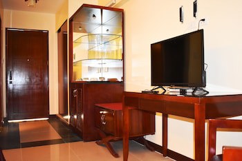 Golden Phoenix Hotel Boracay