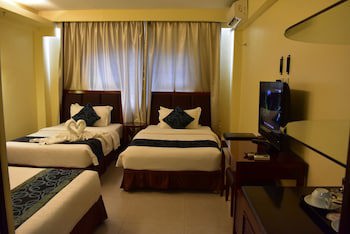 Golden Phoenix Hotel Boracay