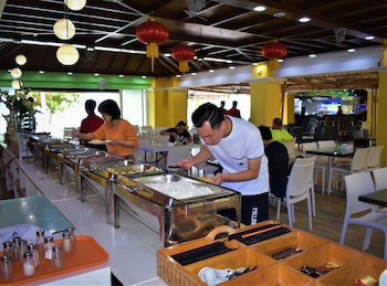 Golden Phoenix Hotel Boracay