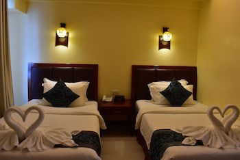 Golden Phoenix Hotel Boracay
