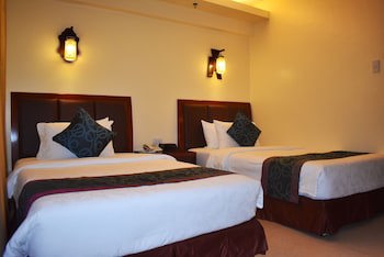 Golden Phoenix Hotel Boracay