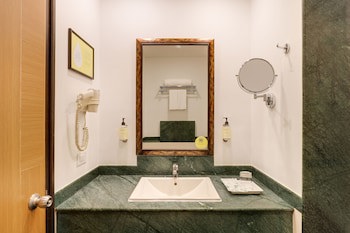 Lemon Tree Hotel, Chandigarh
