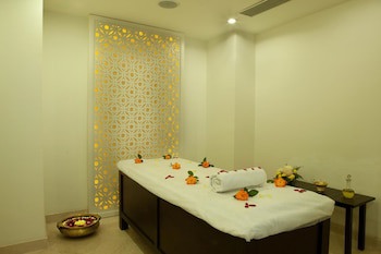 Lemon Tree Hotel, Chandigarh