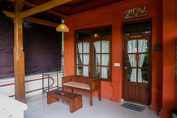 Amed Cafe & Hotel Kebun Wayan
