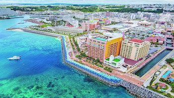 Vessel Hotel Campana Okinawa