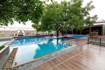 Fort Jadhavgadh - A Gadh Heritage Hotel
