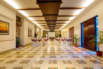 Fort Jadhavgadh - A Gadh Heritage Hotel