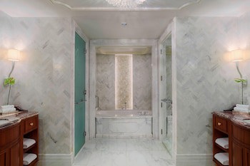 The St. Regis Abu Dhabi