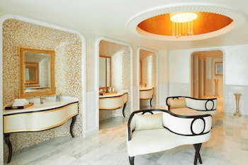 The St. Regis Abu Dhabi