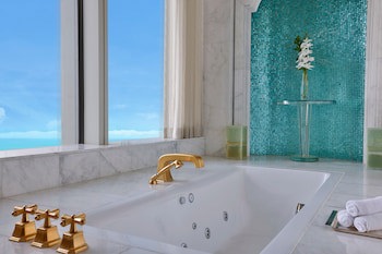 The St. Regis Abu Dhabi