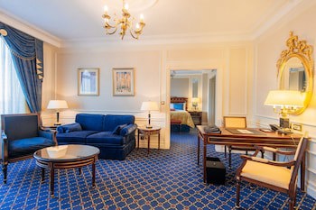 Fairmont Grand Hotel Kyiv