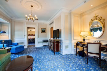 Fairmont Grand Hotel Kyiv