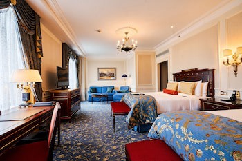 Fairmont Grand Hotel Kyiv