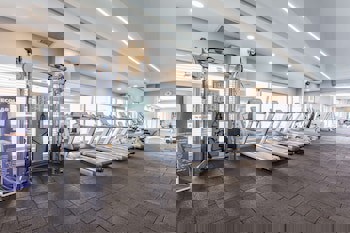 Radisson Residences Avrupa Tem Istanbul