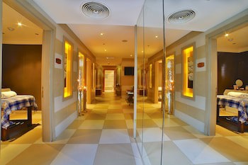 Amethyst Hotel