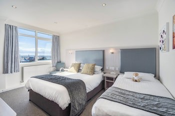 St Ives Hotel