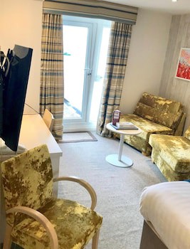 St Ives Hotel