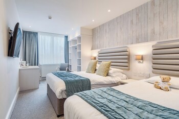 St Ives Hotel