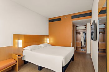 ibis Abu Dhabi Gate galeri fotoğrafı