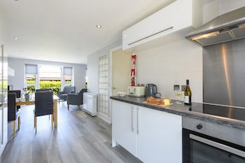Bay Retreat Villas